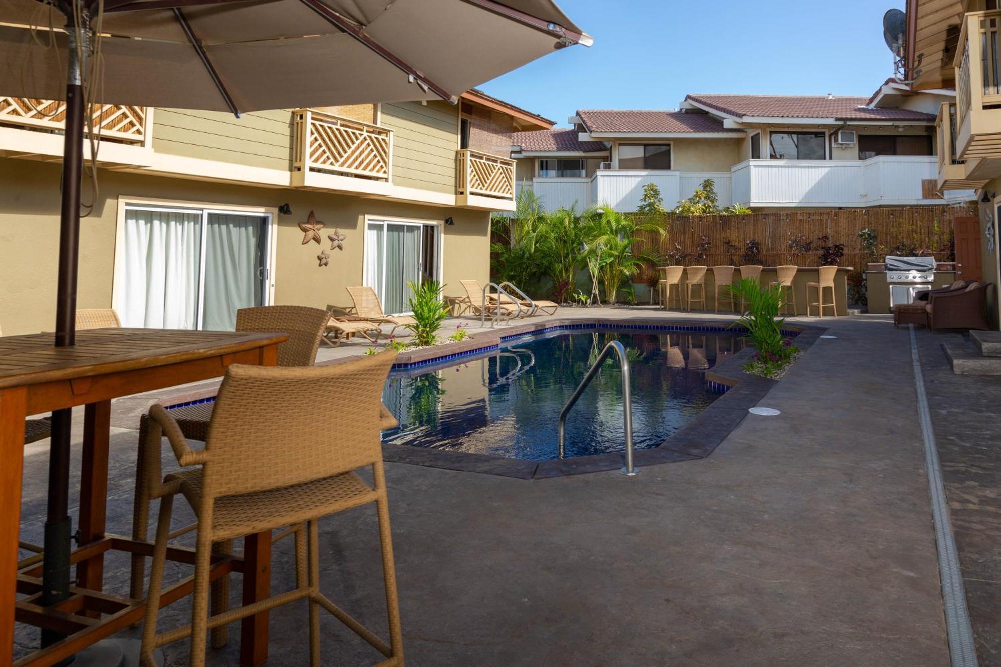 Plumeria Suite, 2-Bedrooms, Sleeps 6, Pool & Bbq, Pre-Renovation Summer Sale Kihei Exterior foto