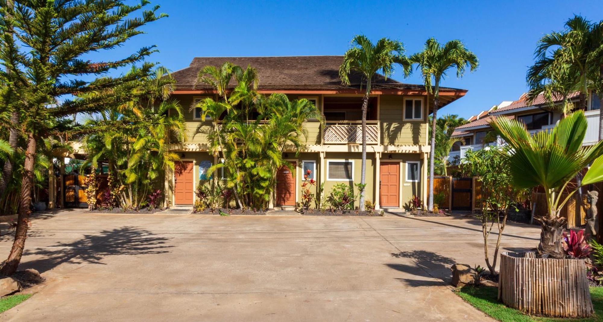 Plumeria Suite, 2-Bedrooms, Sleeps 6, Pool & Bbq, Pre-Renovation Summer Sale Kihei Exterior foto